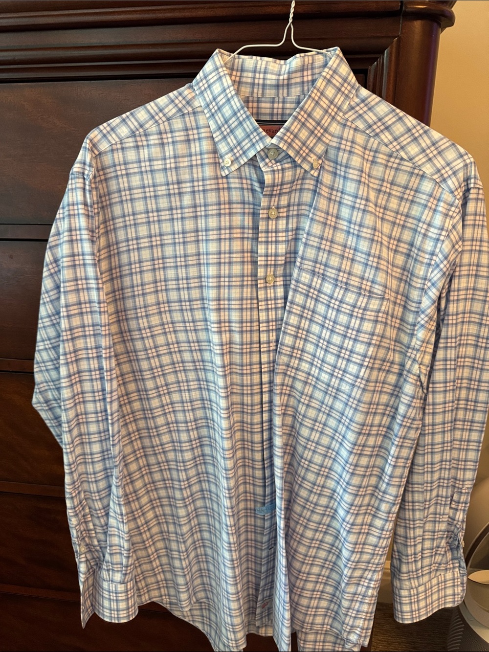 Vineyard Vines Men's Light Blue Plaid Button-Down Dress Shirt